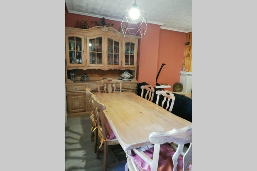 Casa Con Terraza/confortable House With Terrace Holiday home *