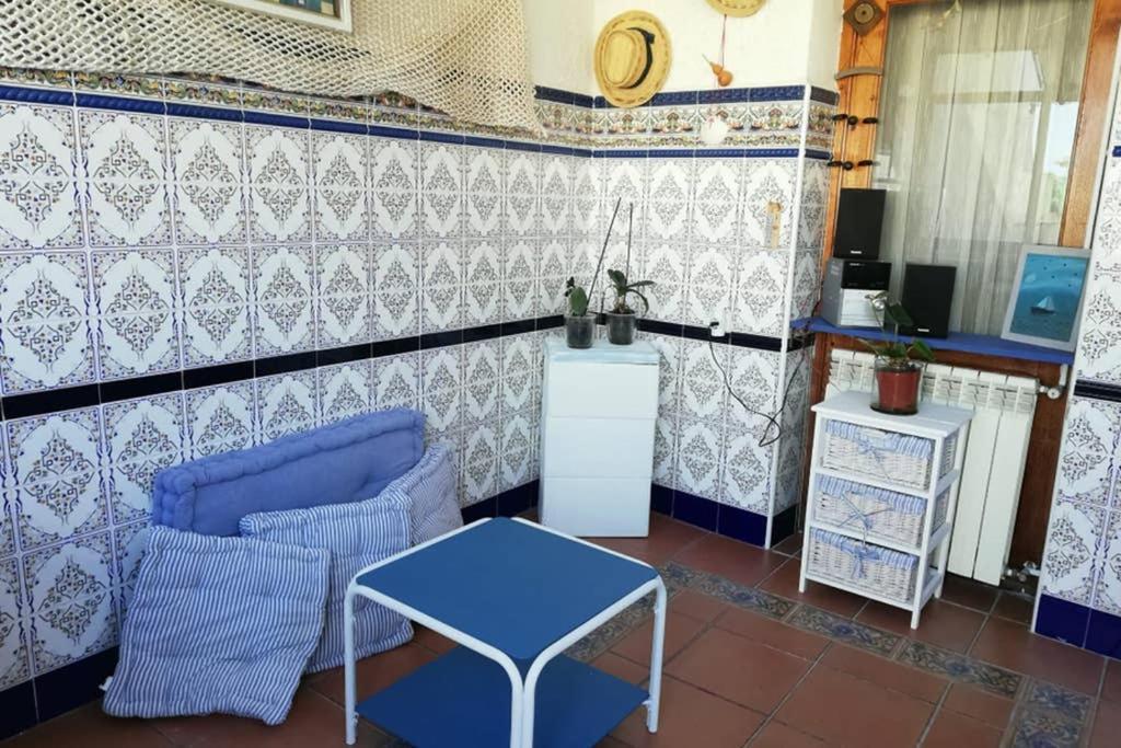 Casa Con Terraza/confortable House With Terrace Aigues